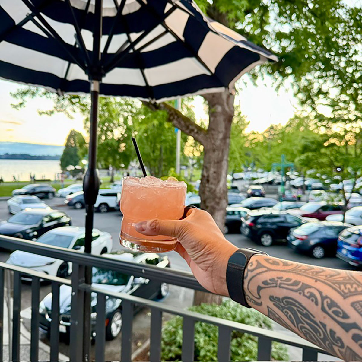 The Slip Restaurant, Kirkland WA Casual Dockside Dining